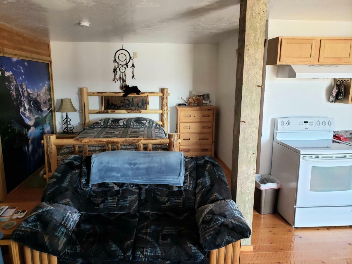 Wolf Den Log Cabin Motel And Rv Park Thayne 외부 사진